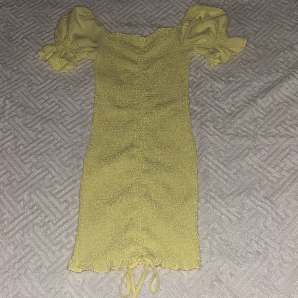 Love Tree Yellow, Body Con, Puffy Sleeve Dress